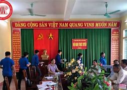 Bí Thư Đoàn Thanh Niên Cấp Xã